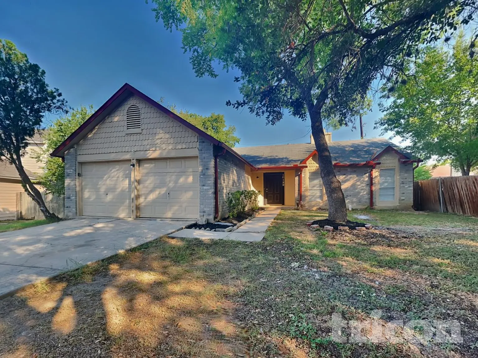 10139 Trappers Ridge Converse TX — Photo 2