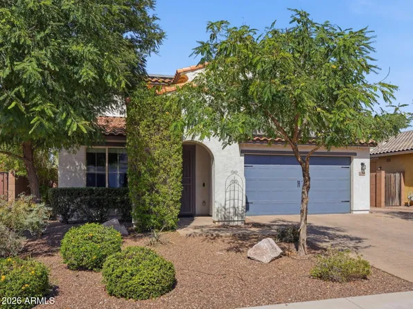 1096 E Flamingo Way, Gilbert, AZ 85297