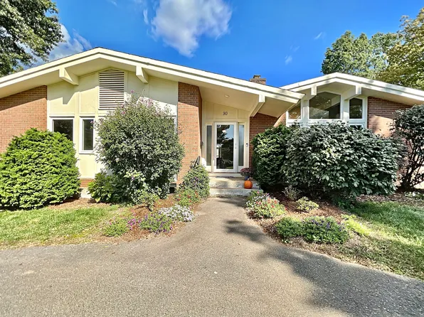 30 Kirkwood Road, West Hartford, CT 06117
