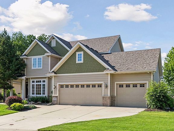4th image of 8595 Moraine Dr