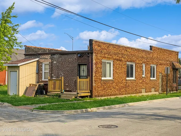 268 W Lincoln Hwy — Photo 17