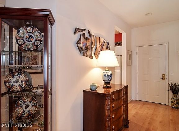 2nd image of 1500 S Ardmore Ave APT 607