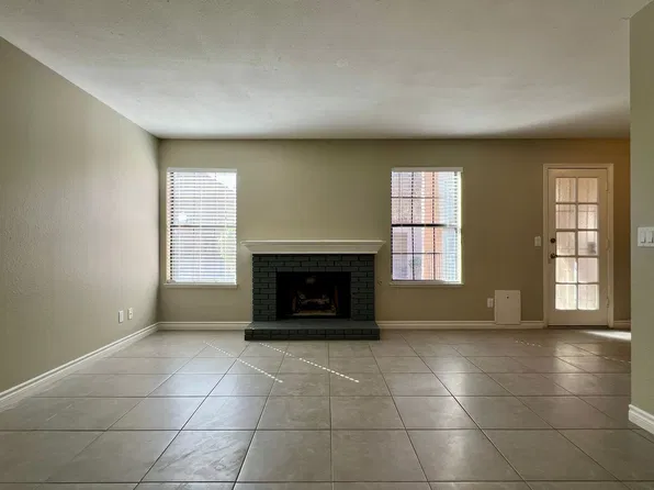 5576 W Rochelle Ave, Las Vegas, NV 89103