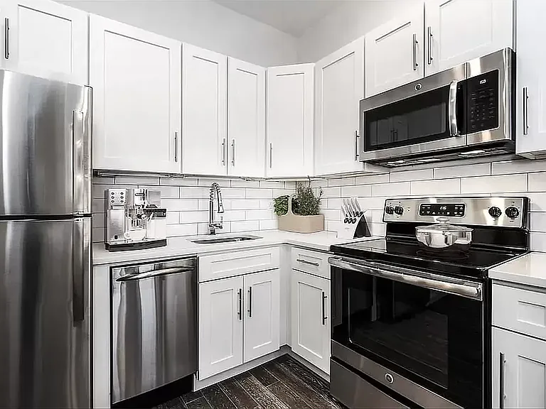 101 Stanton St #15 — Photo 3