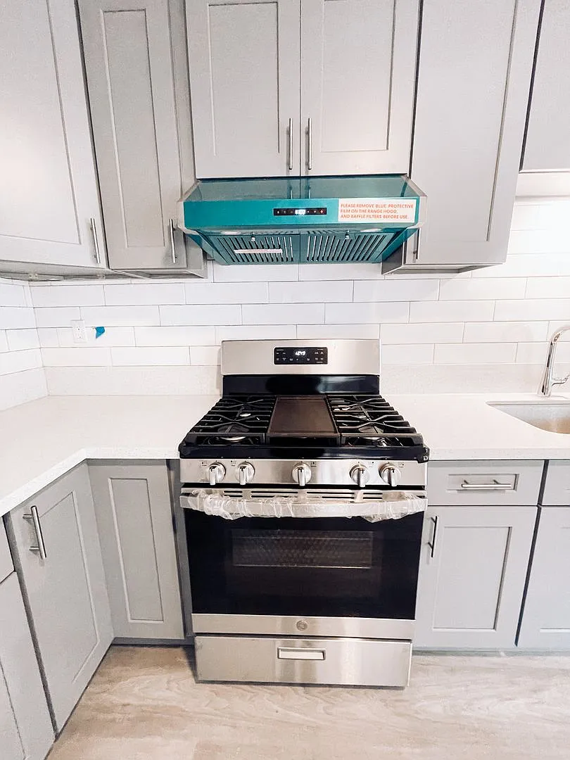 1308 West Gardena Blvd. — Photo 2