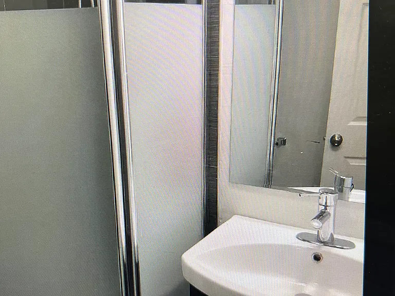 950 N Wolcott Ave #1R — Photo 3