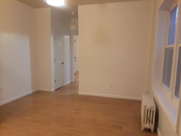 2nd image of 160 Vroom St APT 56