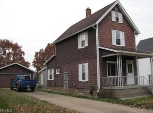 243 2nd St SW, Brewster, OH 44613