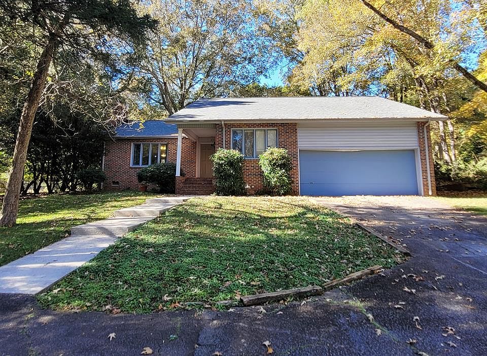 1st image of 403 Rockcreek Blvd
