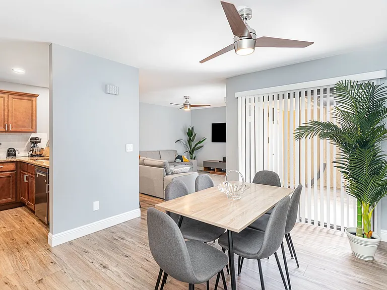 1460 Sheafe Ave NE #111 — Photo 10