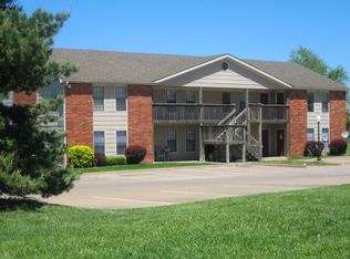 1560 E 125th St APT F, Olathe, KS 66061