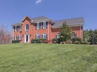 88 Homestead Cir, Troutville, VA 24175