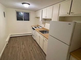 33 Westgate Rd #7, Chestnut Hill, MA 02467