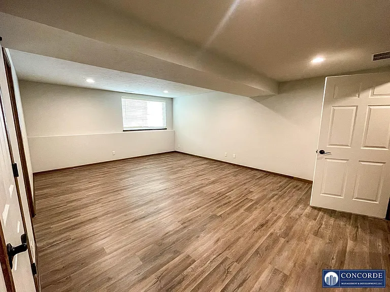 9103 Peregrine Rd — Photo 42