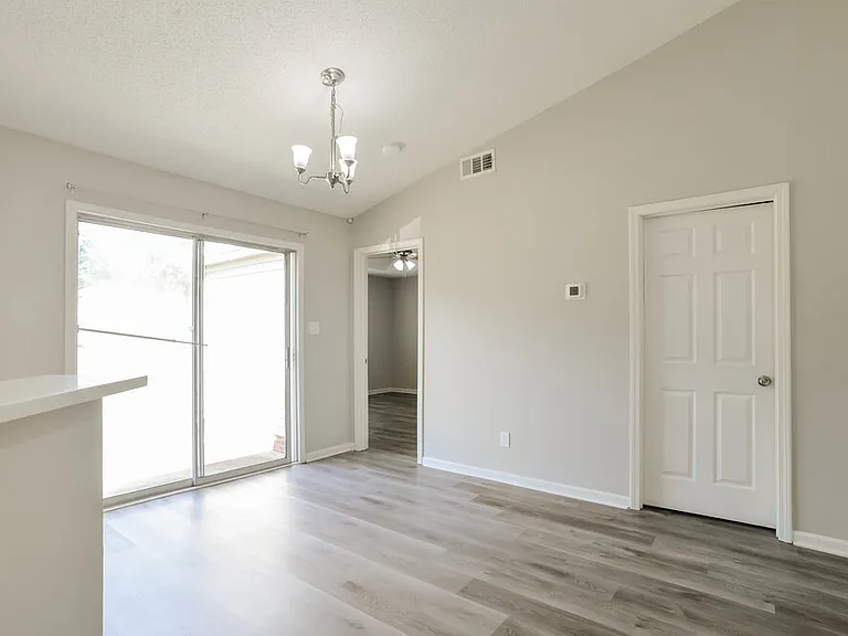 7218 Kavan Hunter Dr — Photo 7
