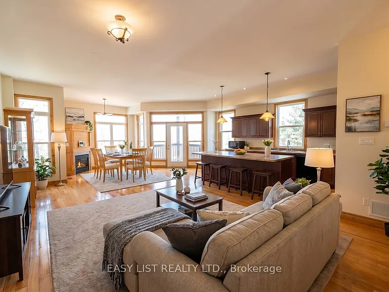 274 Douglas Rd #A — Photo 7