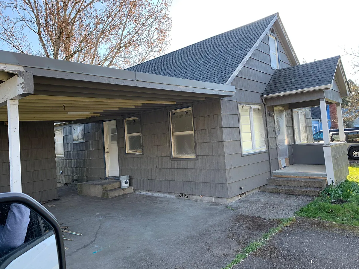 Building Photo - 3030 SW Western Blvd