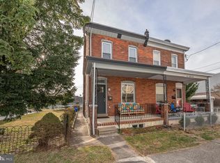 359 Lemonte St, Philadelphia, PA 19128