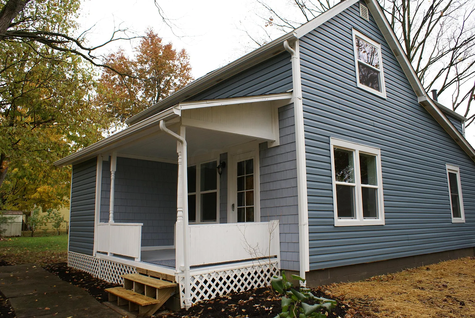 130 Hill St photo 1