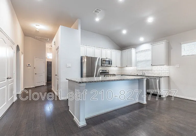 7938 Headwaters Trl — Photo 14