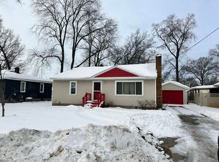 1269 S Quarterline Rd, Muskegon, MI 49442