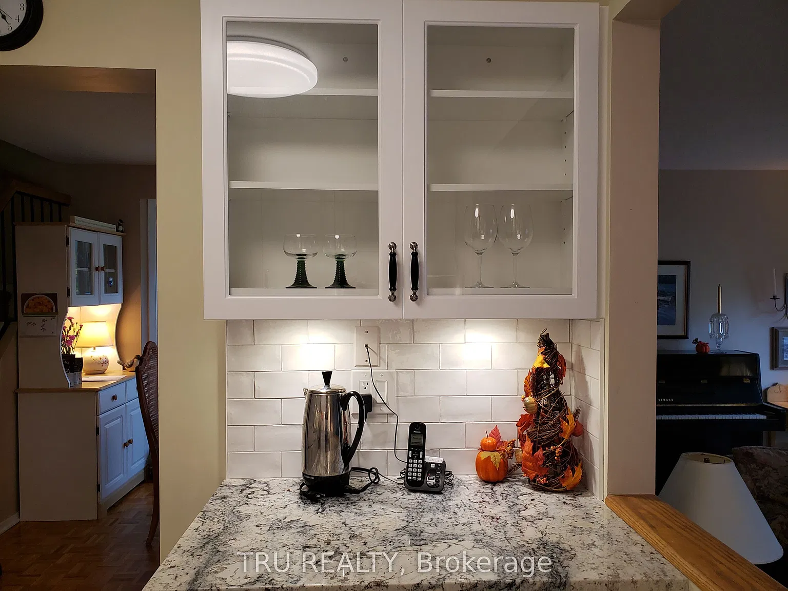 3 bed, $2,600 — Photo 4