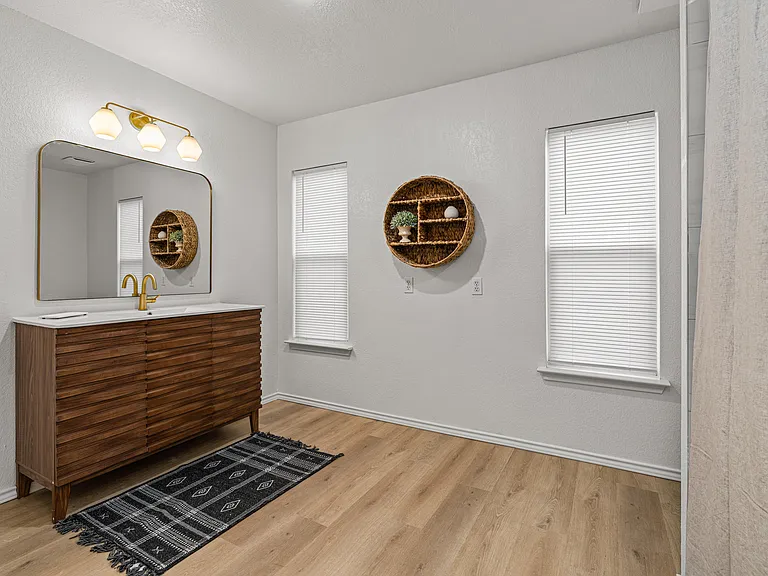 Private EnSuite Bathroom with Shower and Oversized Vanity