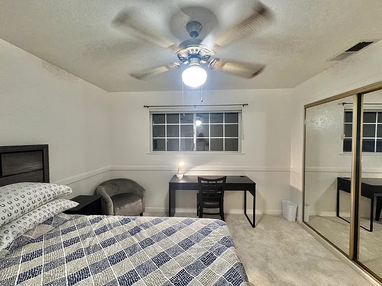 400 Hodges Ave — Photo 47