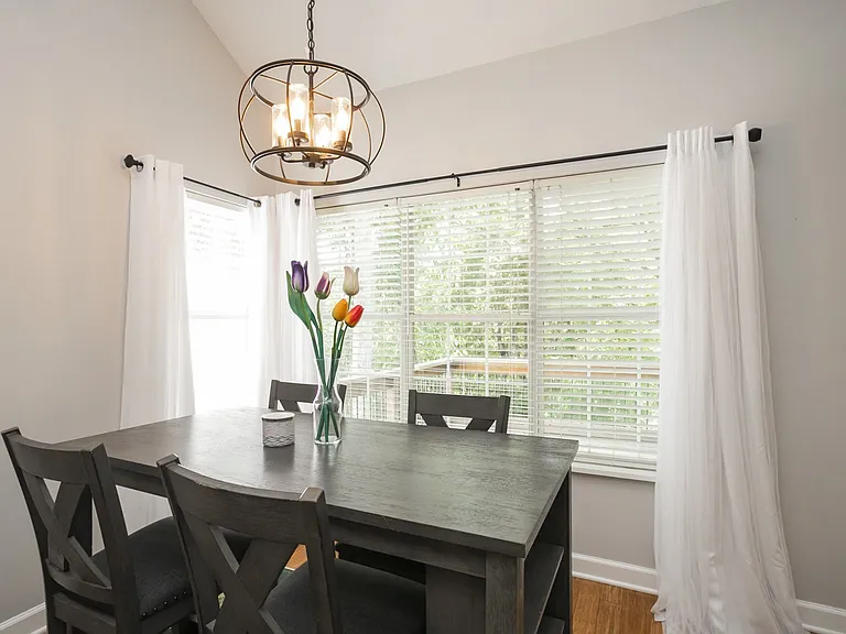 1004 Elmshade Ln — Photo 12