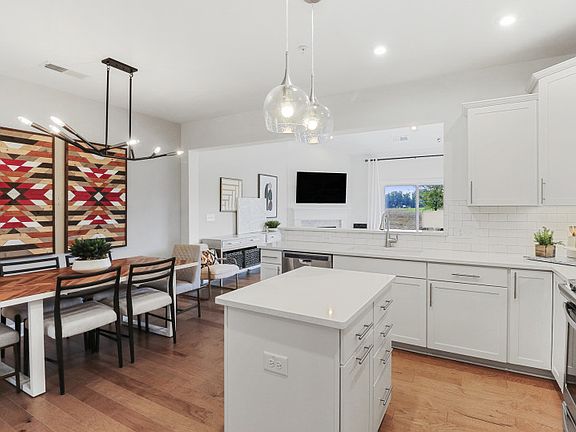 Kitchen and Cafe