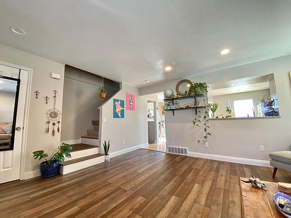 5th image of 1187 W Dun Robin Ct