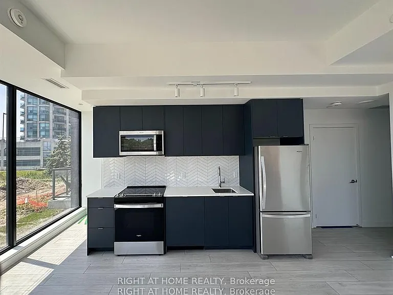 1608 Charles St #184-F — Photo 6