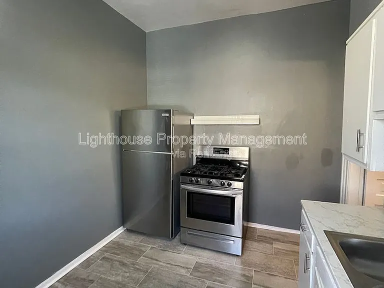 809 W Cedar St #2 — Photo 7