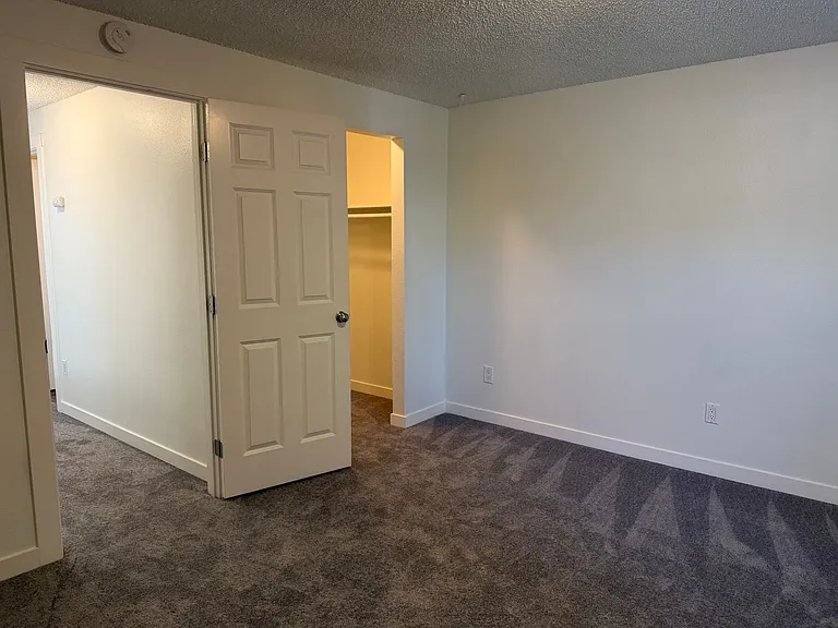 Prestige Townhomes: Stylish 2-Bedroom Living in the Heart of Puyallup — Photo 30
