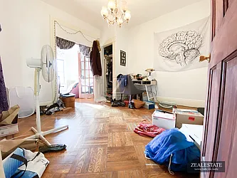 Rented by ZealEstate Group Inc