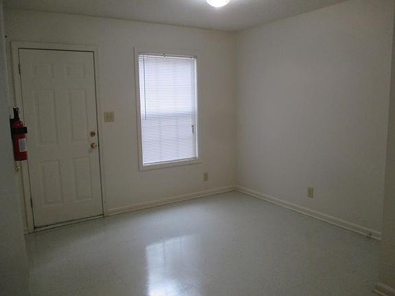 5th image of 248 Forbes Ave
