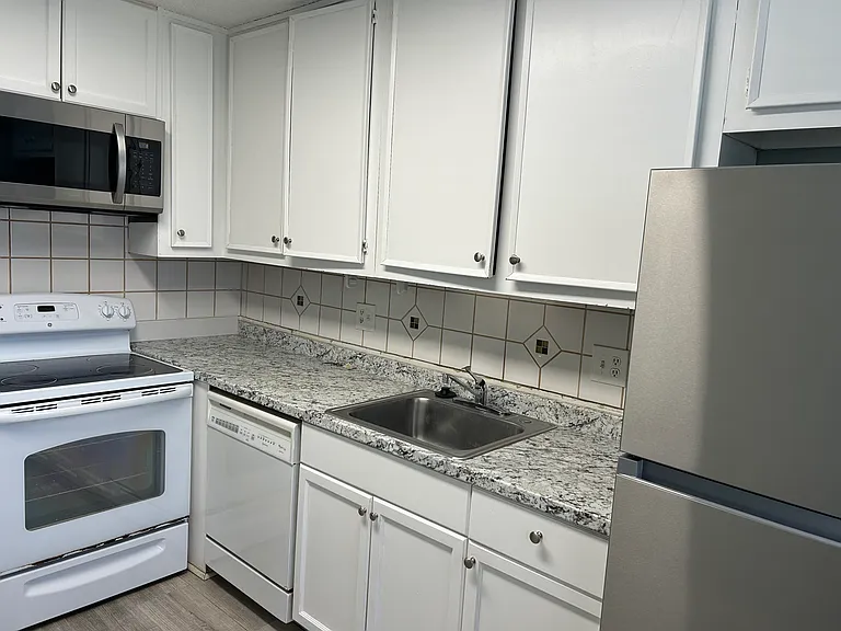 11486 Bay St NE #11486 — Photo 7