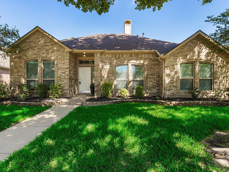 1st image of 10408 Samantha Dr