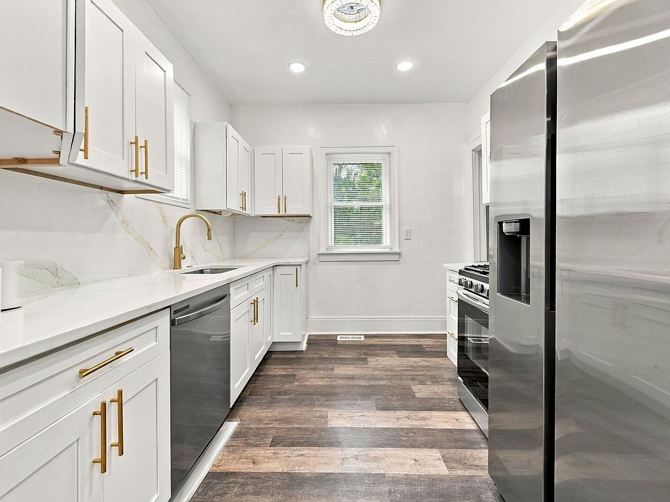 19th image of 14632 Oldham St