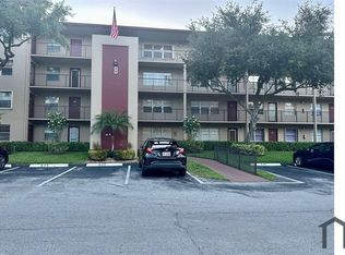 850 SW 133rd Ter, Pembroke Pines, FL 33027