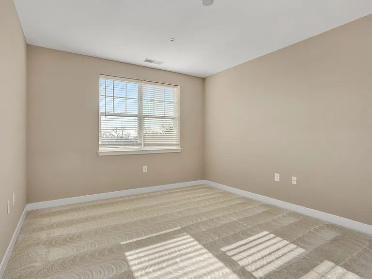 Avanti Luxury Apartments — Photo 65