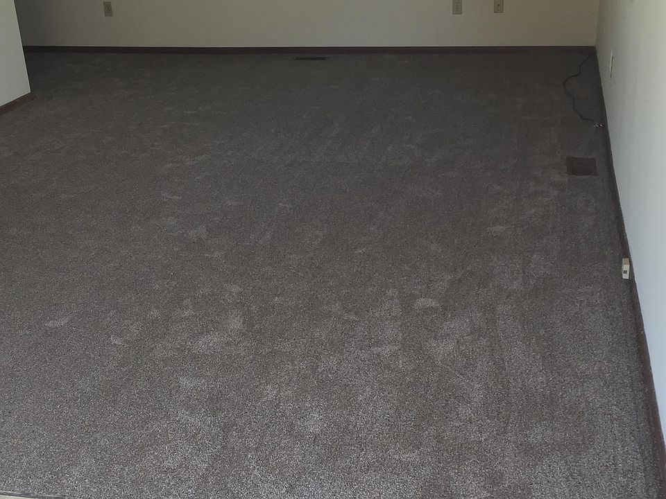 2nd image of 4523 51st St