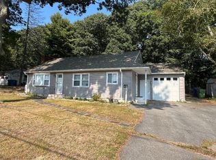 112 Laurelwood Rd, Groton, CT 06340