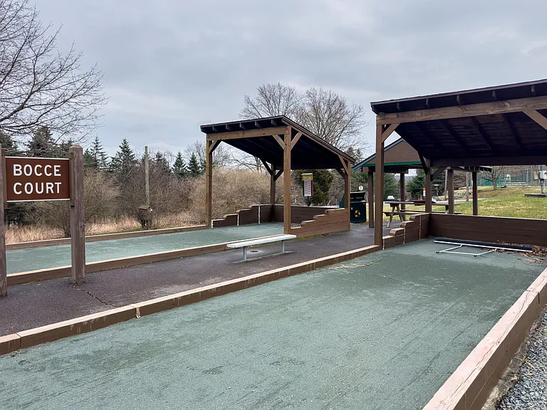 117 Forest Dr — Photo 56