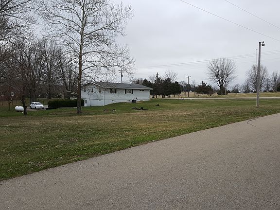 3rd image of 11032 Us Highway 61