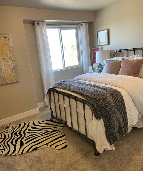 1902 S 1080 W — Photo 9