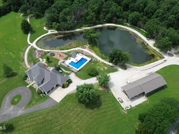 3411 Richland Heights Rd, Fulton, MO 65251