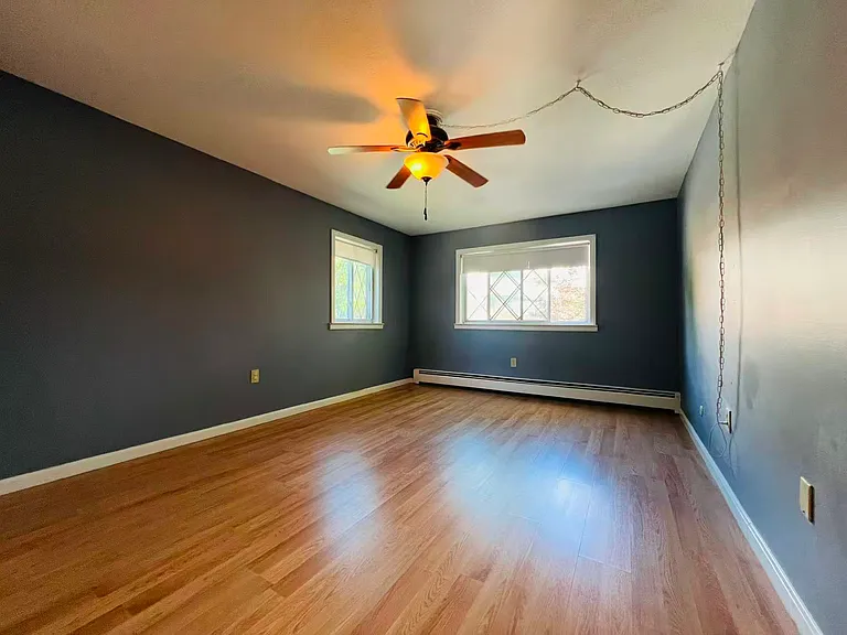 30 Fernview Ave #4 — Photo 7