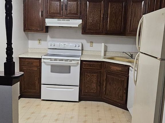 5th image of 4404 Trevor Cir APT 7