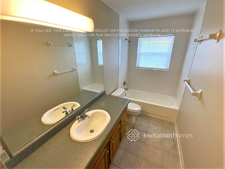 112 Granada St — Photo 17